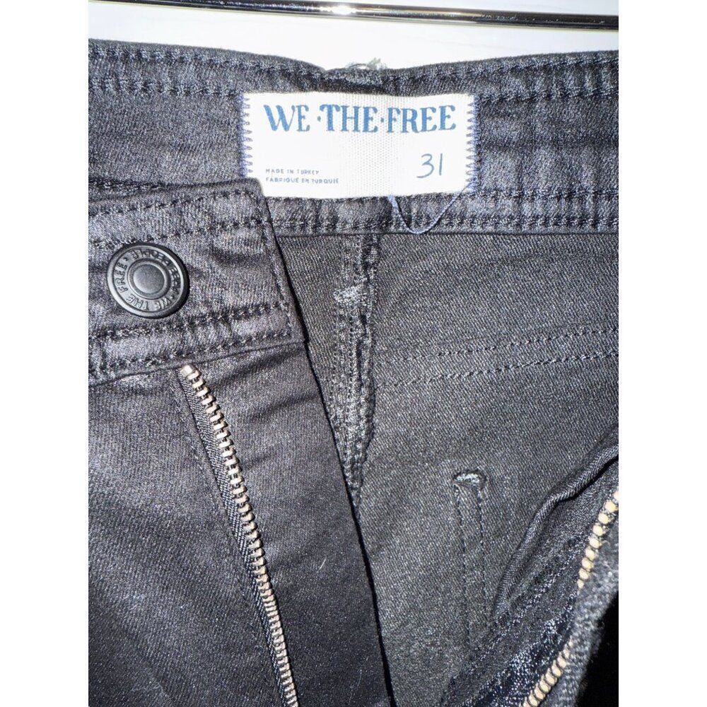 NWT Free Peopleโx We The Free Xena Coated Straight Jeans in Ethereal Black SZ 31 - Picture 6 of 16